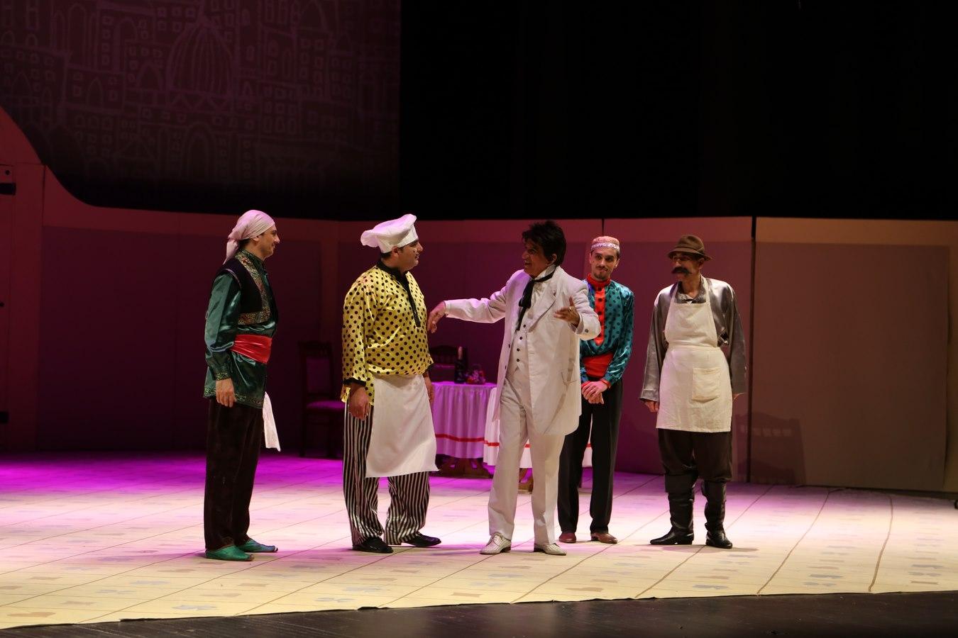 Азербайджанский театр примет участие в международном фестивале в Иране (ФОТО)