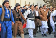 Iran's nomadic tribes dance to unity (PHOTO)