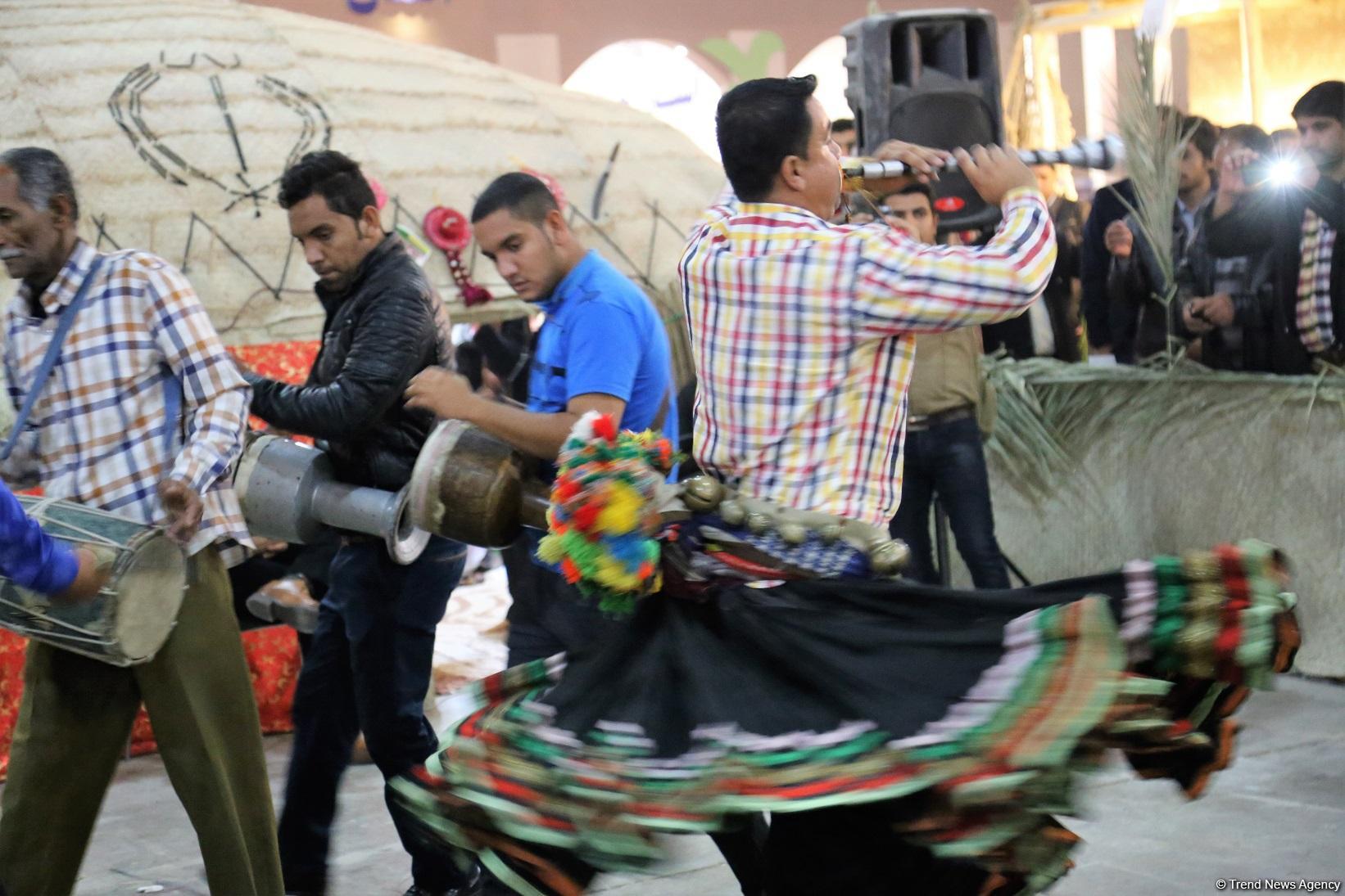 Iran's nomadic tribes dance to unity (PHOTO)