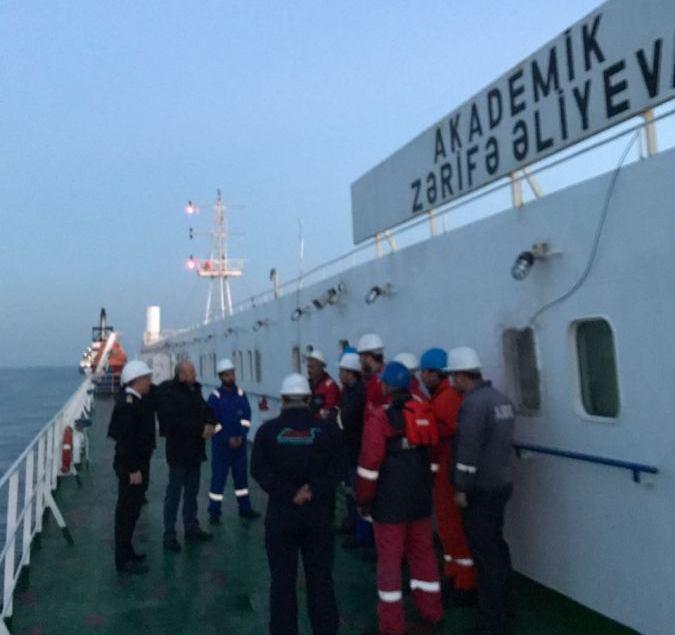 Azerbaijani ferry prepares for safe mooring after smoke appears in engine room (PHOTO)