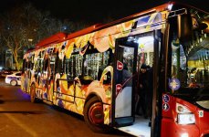 В Баку появился креативный молодежный автобус (ФОТО)