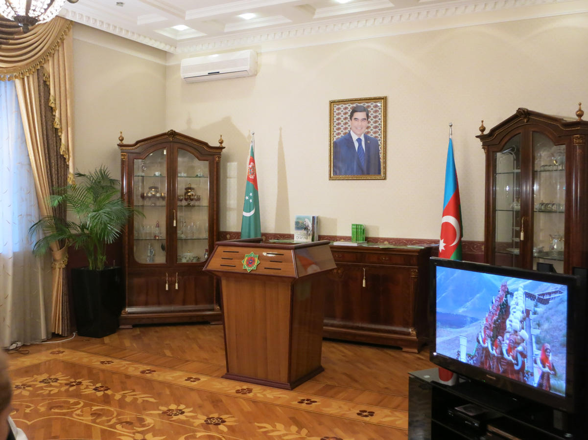 Посольство Туркменистана в Азербайджане ведет подготовку к президентским выборам (ФОТО)