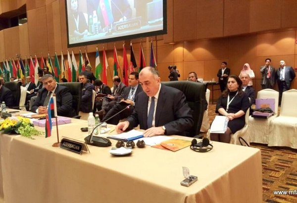 FM: Azerbaijan aims to strengthen ties with Islamic countries