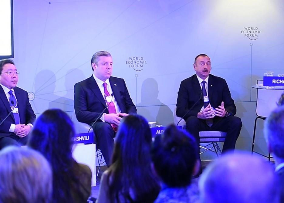 Президент Азербайджана принял участие в интерактивном заседании "The Silk Road Effect" в Давосе (версия 3)