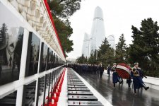 Президент Азербайджана почтил светлую память шехидов (ФОТО)