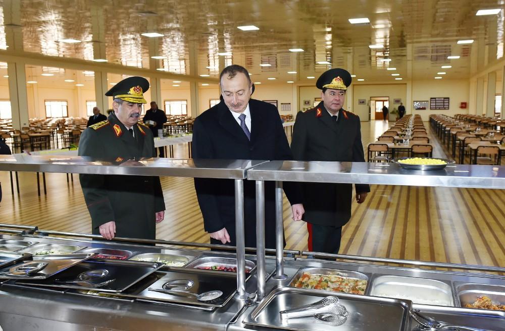 Президент Ильхам Алиев: Экономические реформы укрепляют нашу армию, государство (ФОТО)
