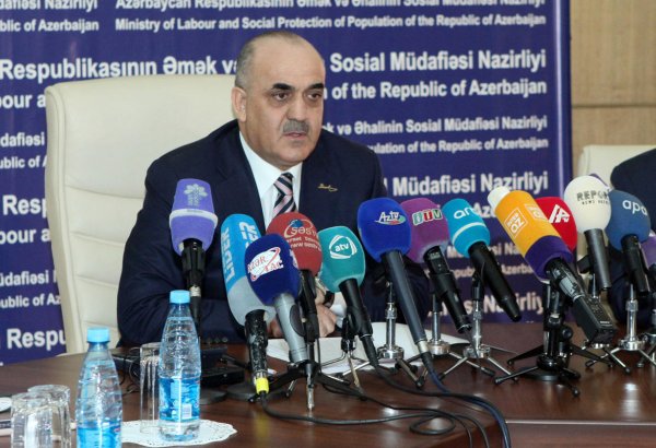 Салим Муслимов: Для индексации страховой части трудовых пенсий в Азербайджане потребуется 122,5 млн манатов (ФОТО)