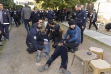 Adana Adliyesi yanında çatışma: 4 yaralı