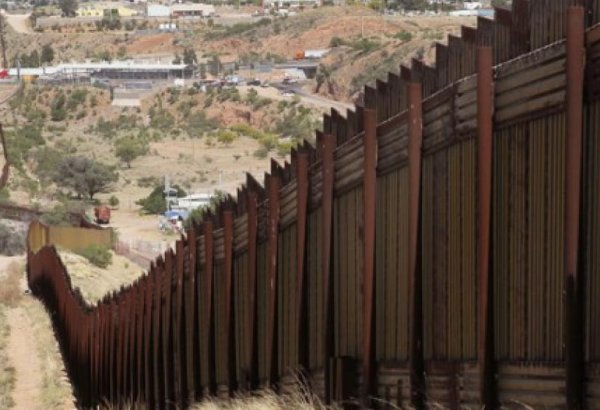 US warns against crossing Mexico border illegally as Title 42 ends