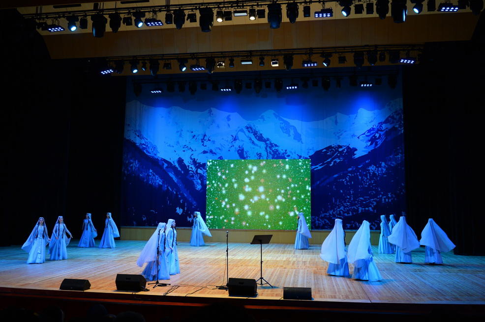 Волшебные ритмы: блистательное выступление грузинских артистов в Баку (ФОТО)