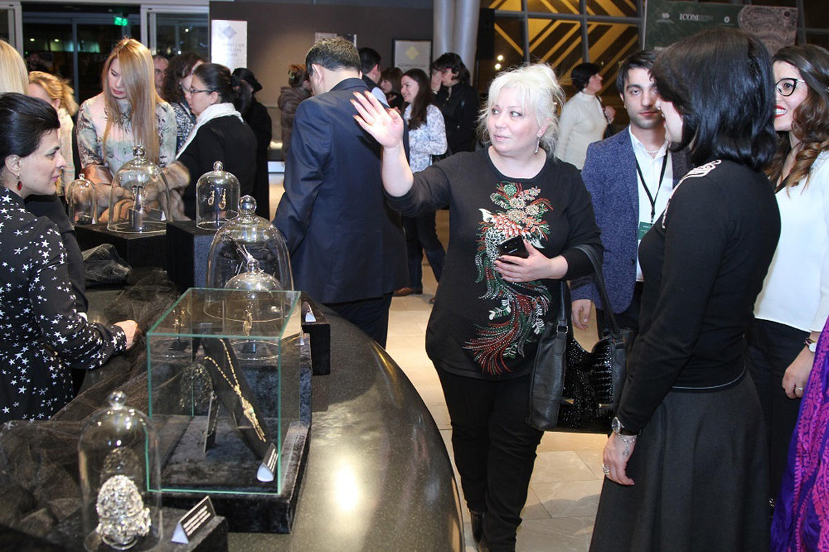 Выставка ювелирных изделий в Баку (ФОТО)