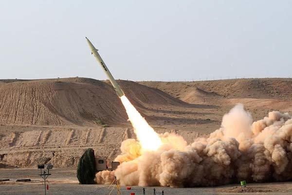İran Suriya ərazisinə raket zərbəsi endirib (VİDEO)