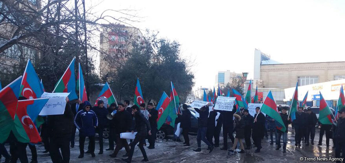 В Баку молодежь протестует против подстрекательской политики партии "Мусават" (ФОТО)