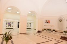 Ilham Aliyev, his spouse view conditions created at administrative building of Azerbaijan Railways CJSC (PHOTO)