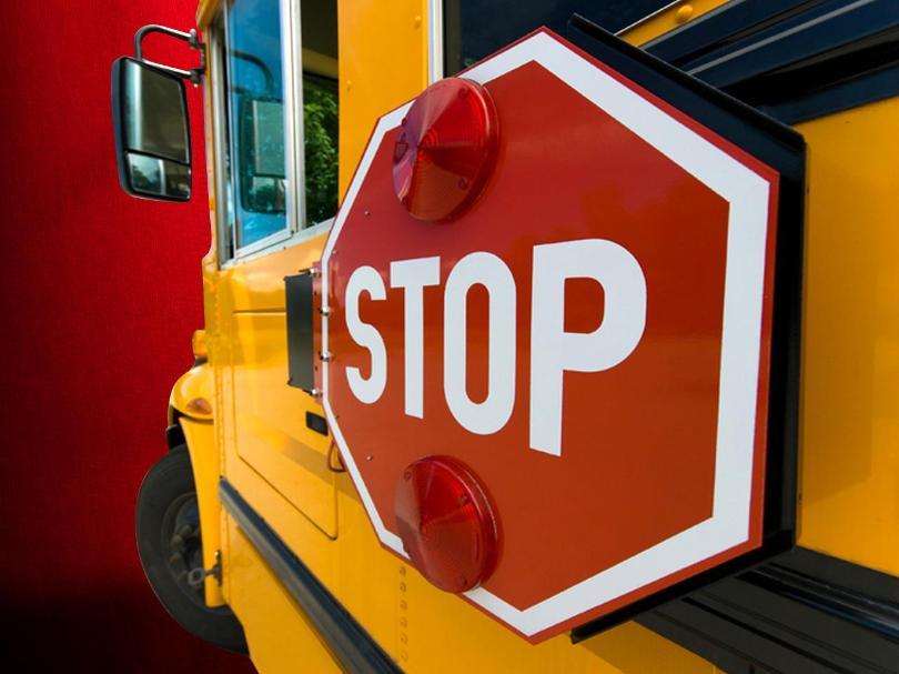 11 hurt, most with minor injuries, in Vegas school bus crash