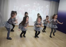 Юные азербайджанские танцоры продемонстрировали свои достижения (ФОТО)