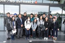 Делегация из Японии прибыла в Баку для участия в Кубке мира по прыжкам на батуте и тамблингу (ФОТОРЕПОРТАЖ)