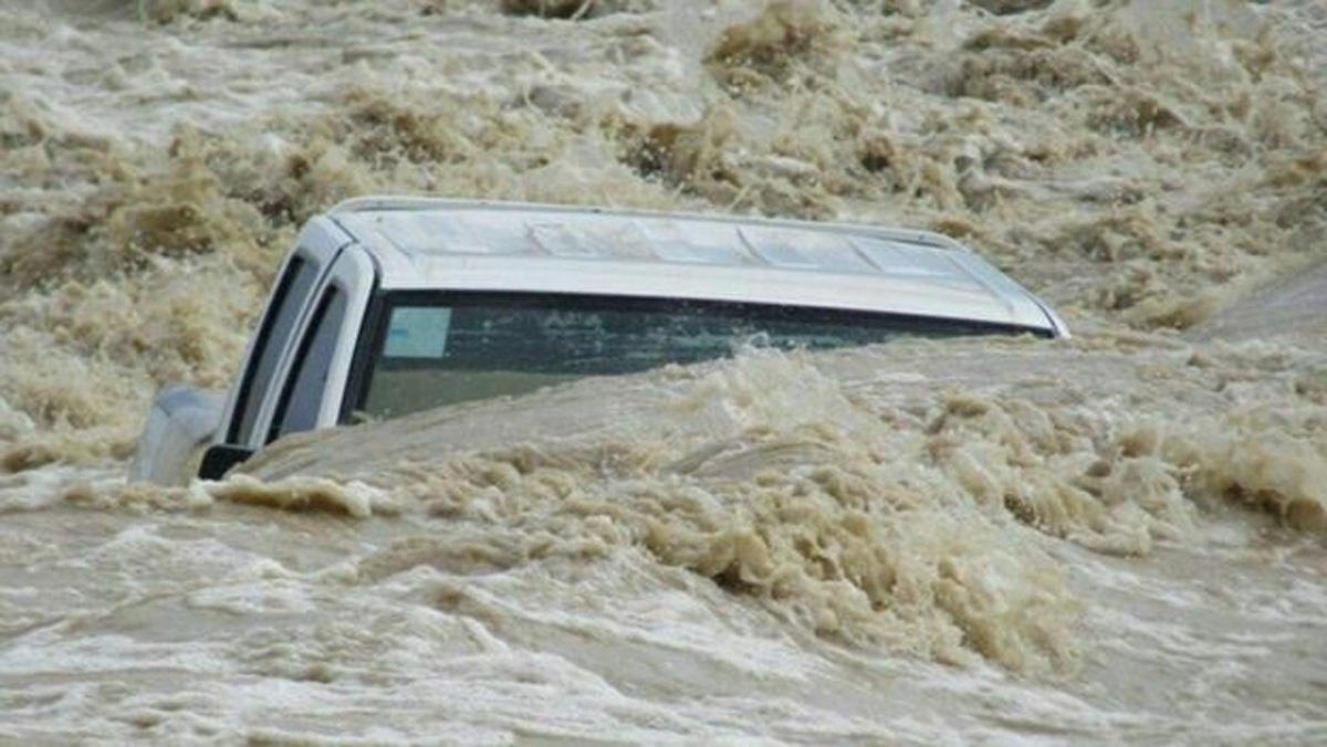 At least 17 dead after flooding in southern Iran