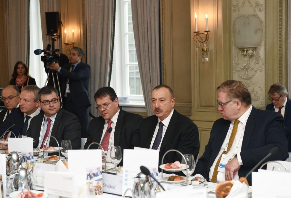 Президент Ильхам Алиев: Азербайджан будет играть важную роль в обеспечении энергетической безопасности Европы