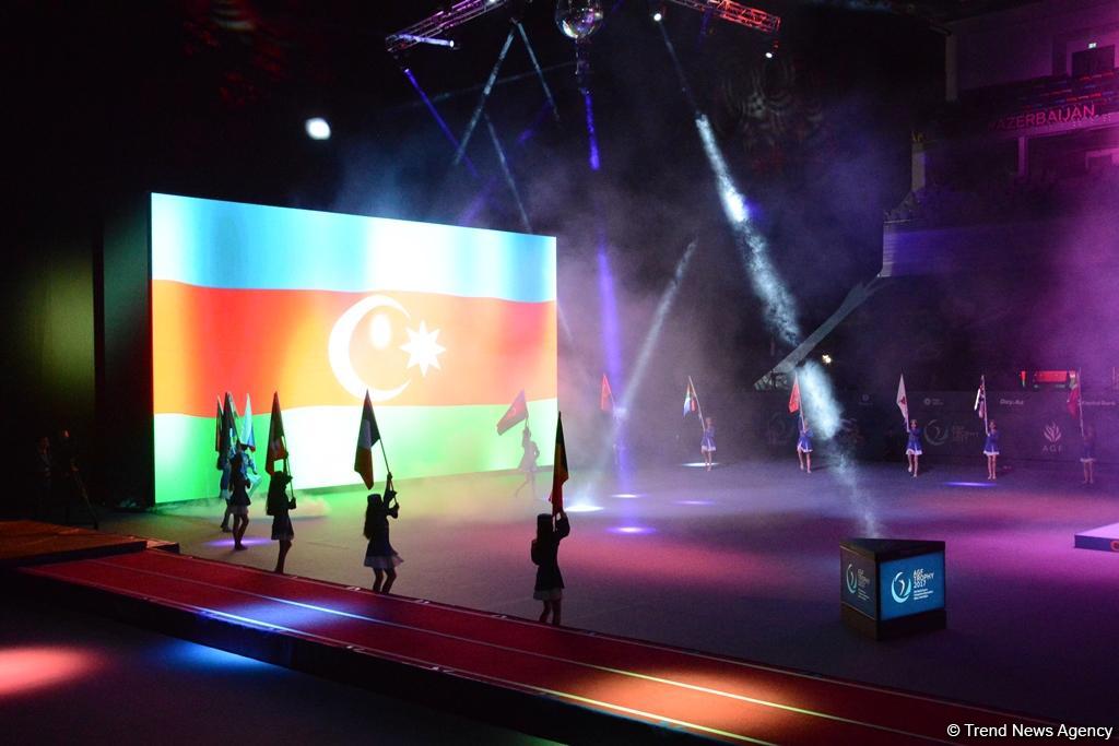 В Баку прошла церемония открытия Кубка мира FIG по прыжкам на батуте и тамблингу (ФОТОРЕПОРТАЖ)