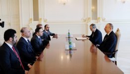 Ilham Aliyev meets delegation led by Qatar’s minister (PHOTO)