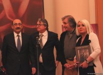 Шейн Гуффогг: В азербайджанских художниках мне больше всего понравилось…(ФОТО)