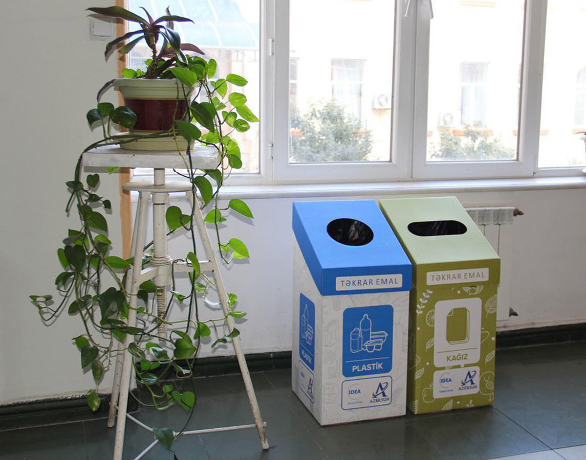 Стартовал новый проект IDEA по сбору и переработке бумажных и пластиковых отходов (ФОТО)