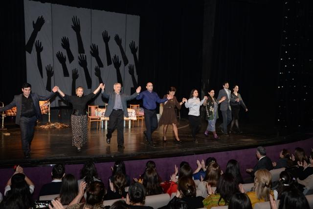 Gənc Tamaşaçılar Teatrında Xocalı faciəsi anılıb