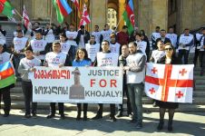 Xocalı soyqırımının 25-ci ildönümü ilə bağlı Tbilisidə etiraz aksiyası keçirilib (FOTO)