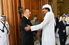 Ilham Aliyev completes official visit to Qatar (PHOTO) (UPDATE)