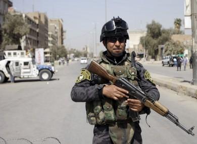 В районе правительственной зоны Багдада началась стрельба