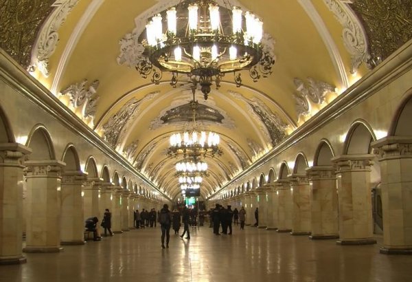 Moskva metrosunda qatarların intervalı artıb - sərnişinə görə