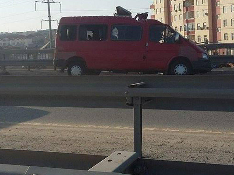 Микроавтобус, совершивший ДТП  на трассе Баку-Сумгайыт, осуществлял незаконную деятельность - минтранс