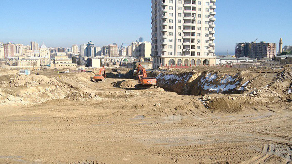 В районе т.н. Советской в Баку освобождена от строений территория в 40 га
