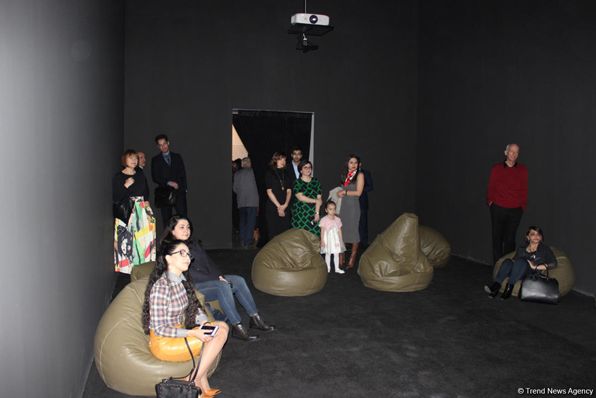 'Dear Beloved' expo opens in Baku (PHOTO)