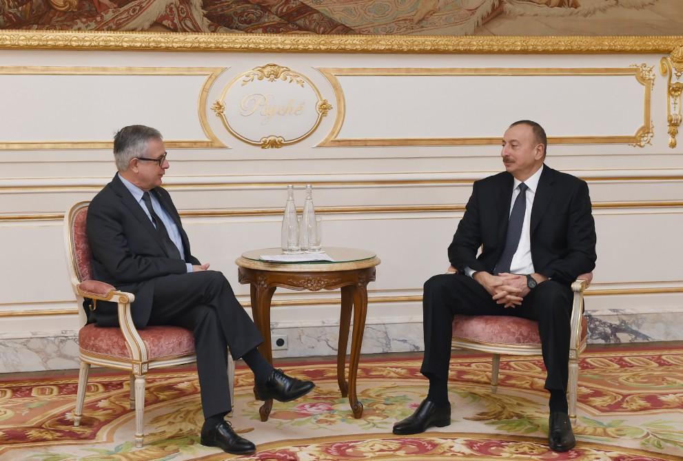 Президент Азербайджана встретился в Париже с гендиректором компании “Credit Agricole SA” (ФОТО)