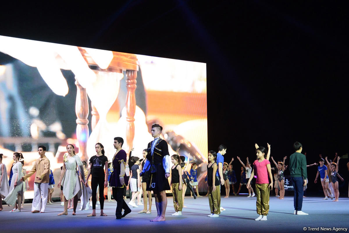 В Баку прошла генеральная репетиция церемонии открытия Кубка мира по спортивной гимнастике (ФОТОРЕПОРТАЖ)
