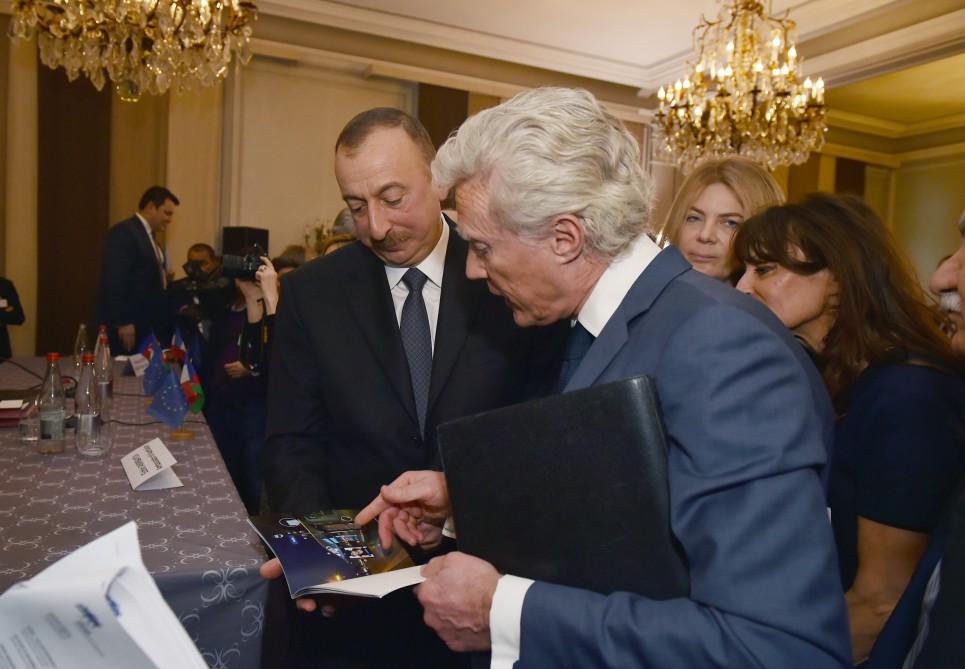 Президент Азербайджана Ильхам Алиев встретился с членами бизнес-совета Движения предприятий Франции (ФОТО)