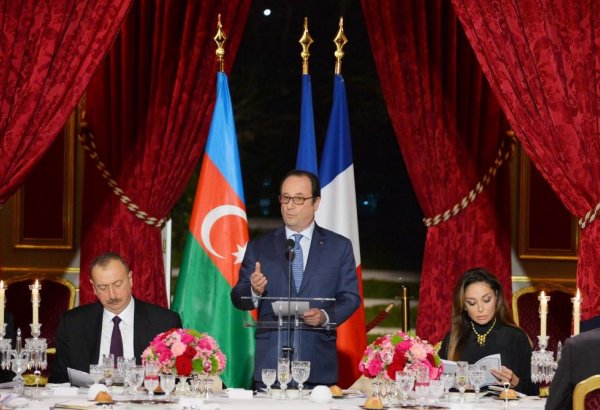 Франсуа Олланд: Давно настало время продвинуться в поиске путей регулирования нагорно-карабахского конфликта