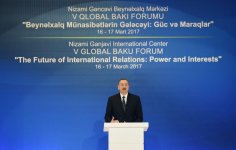 Azerbaijani president, first lady taking part in V Global Baku Forum (PHOTO)