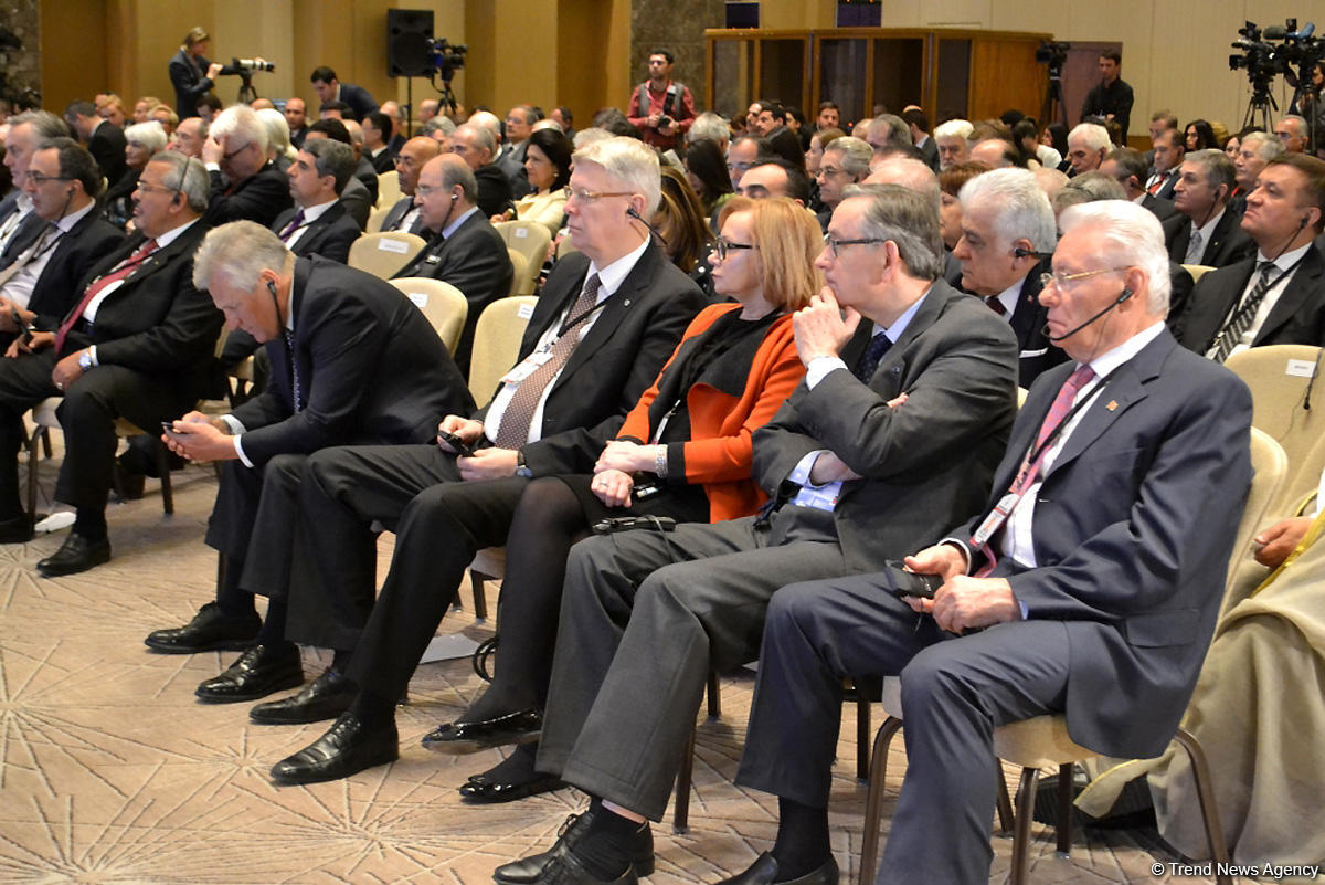 Azerbaijani capital hosting 5th Global Baku Forum (PHOTO)