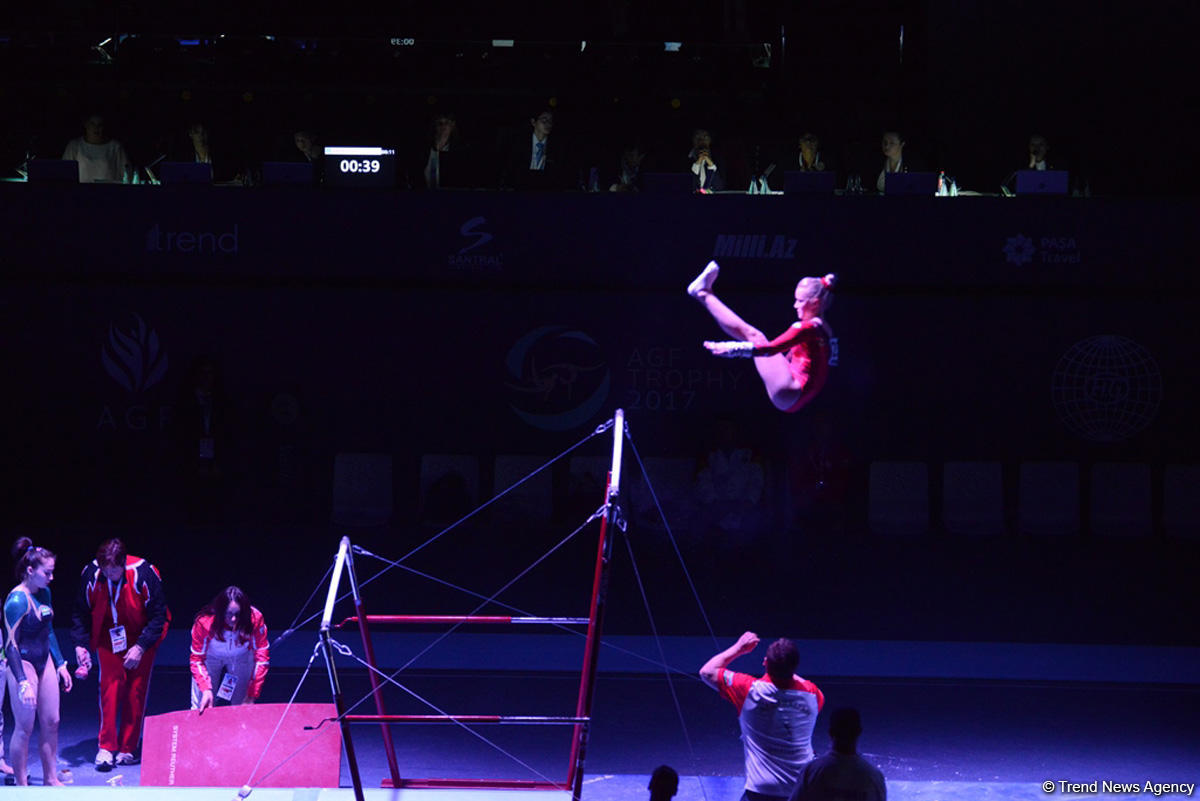 Azərbaycanın daha iki gimnastı Dünya Kubokunda finala yüksəldi (FOTO)