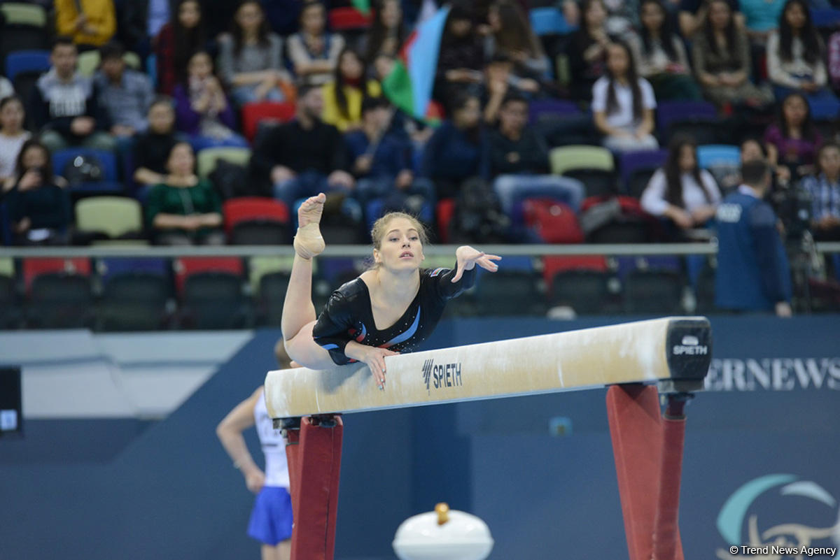 Bakıda idman gimnastikası üzrə Dünya Kubokunda final yarışlarının ikinci günü başladı (FOTO)