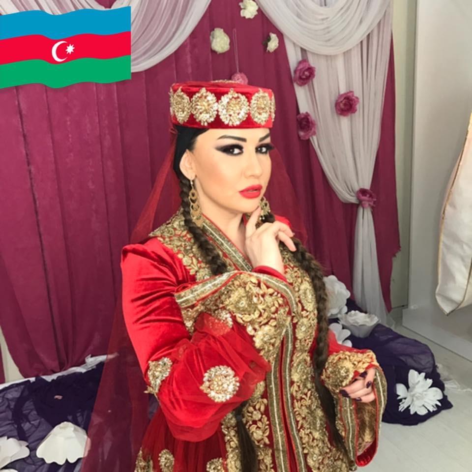 Азербайджанские звезды встречают Новруз в национальной одежде (ФОТО)