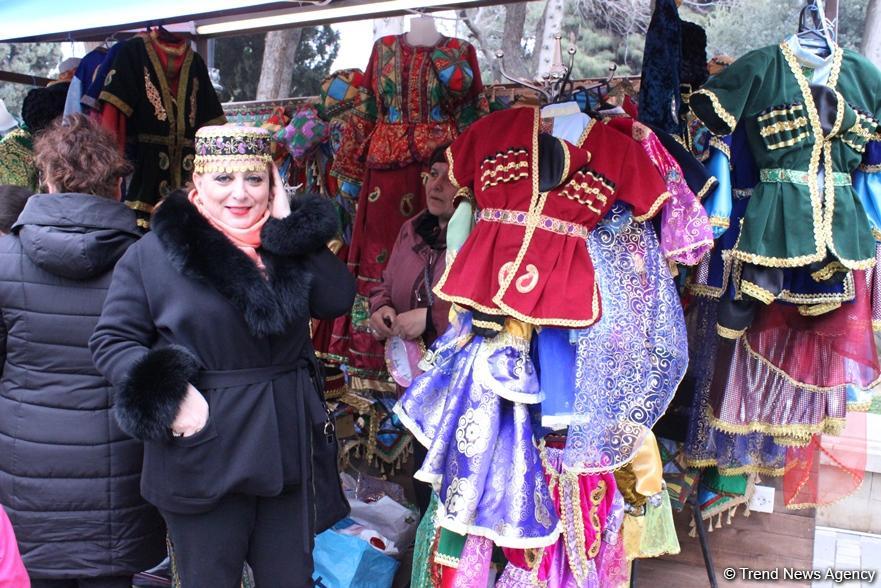 Потрясающий Фестиваль Новруза в Баку: Карабахские скакуны, национальные блюда, музыка и танцы (ФОТО)
