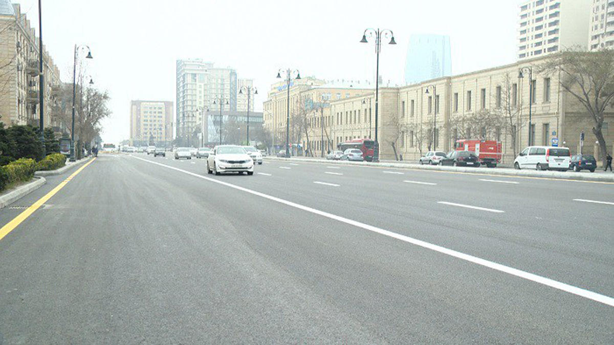 В Баку завершена реконструкция очередного участка одной из центральных улиц (ВИДЕО/ФОТО)