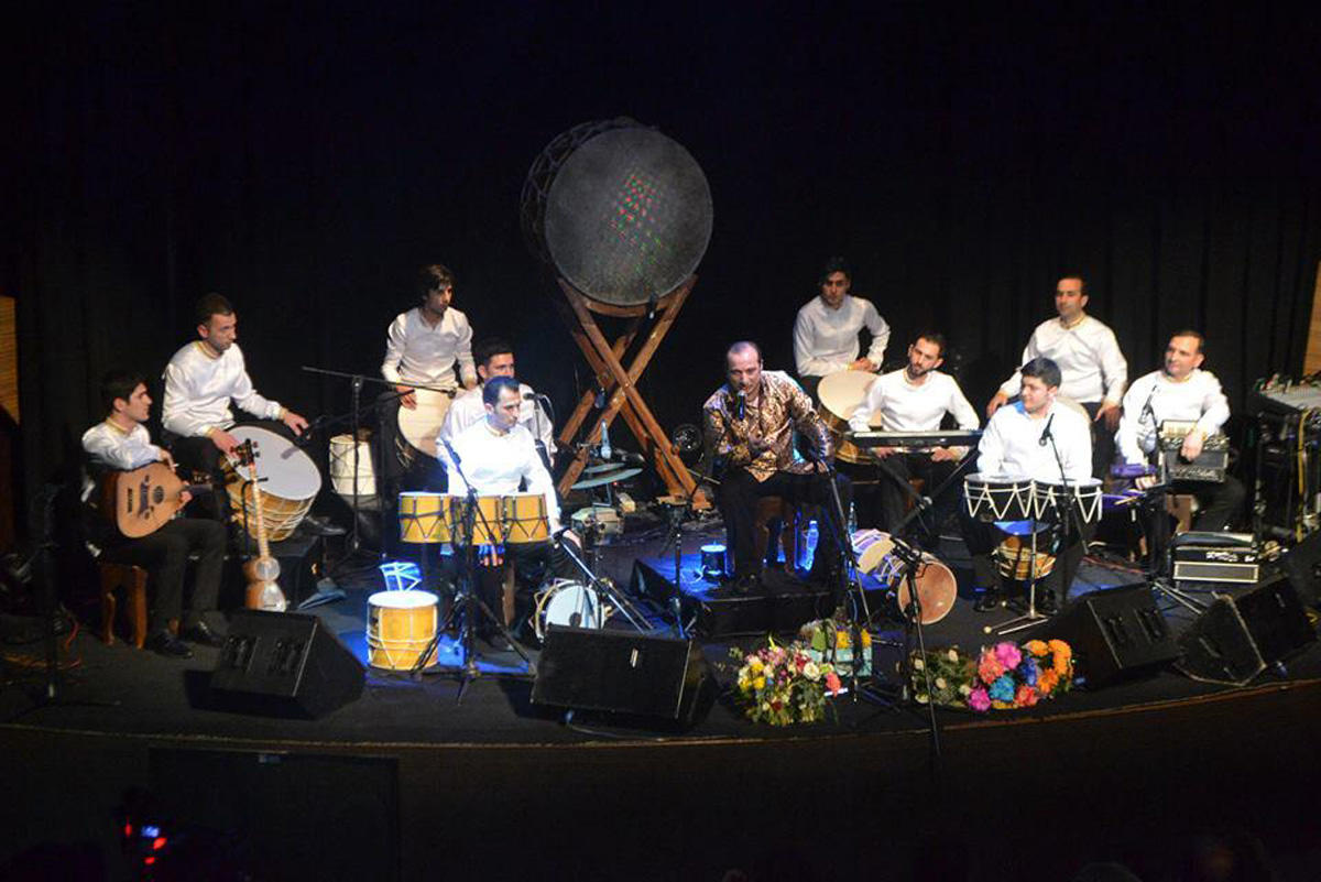 Cамая большая на Кавказе нагара и потрясающие импровизации ритм-группы "Натиг" (ФОТО)