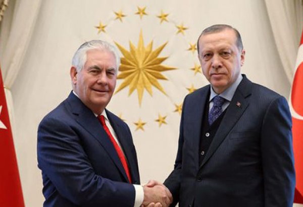 Эрдоган и Тиллерсон обсудили ситуацию в Сирии