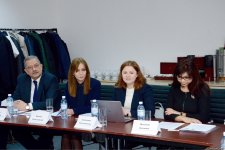 В Баку прошел круглый стол, посвященный 25-летию дипломатических отношений между Россией и Азербайджаном (ФОТО)