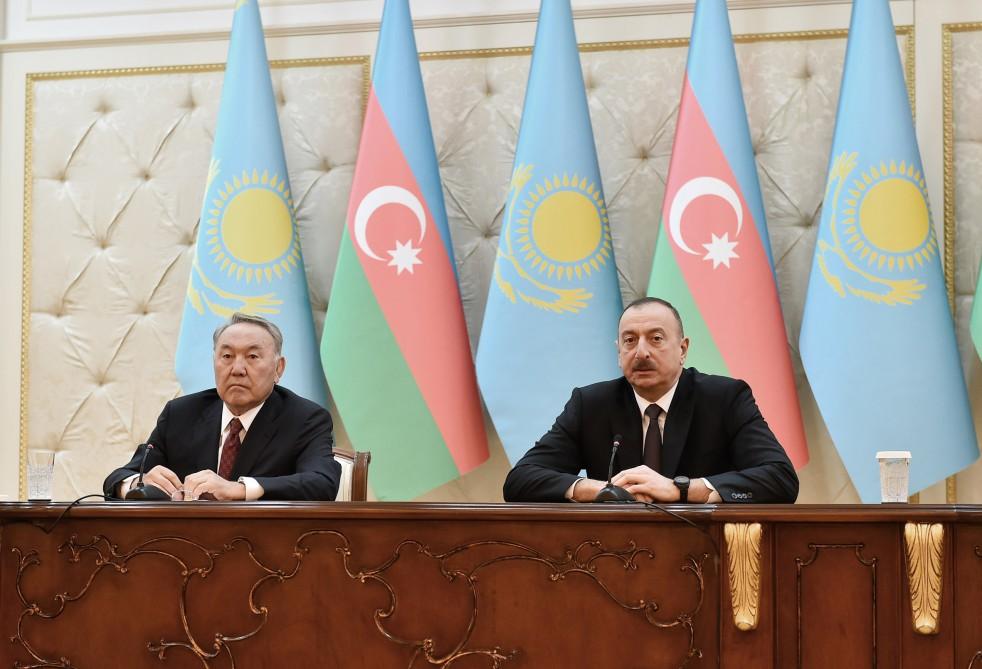 Нурсултан Назарбаев: Казахстан делает все возможное для мирного урегулирования нагорно-карабахского конфликта